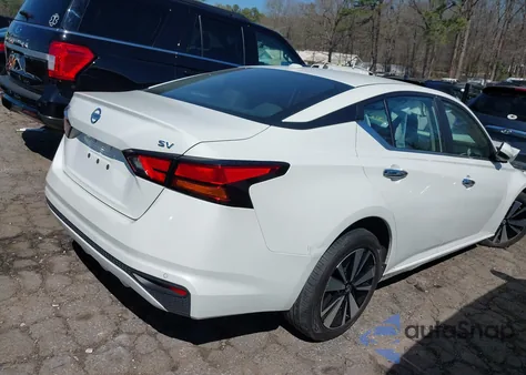 2021 Nissan Altima Sv Fwd z USA, uszkodzony, nr VIN 1N4BL4DV3MN417057